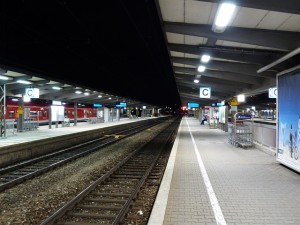railway-station-167593_640